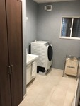 洗面脱衣室　３畳なので広々使えます